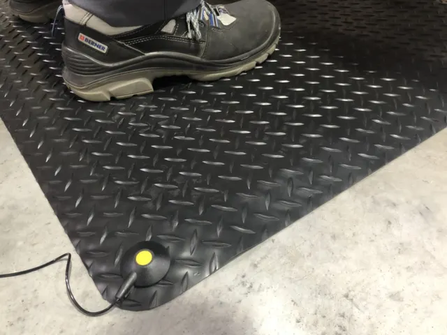 Set antivermoeidheidsmatten,mat,ESD,1xmat,2xdrukknop,1xaardingskabel