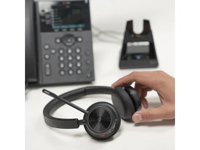 Headset HP POLY Voyager 4320-M BT700 dongle en oplaadstatief