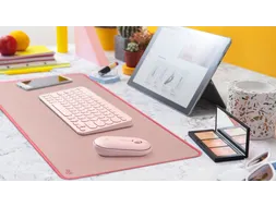 Logitech Desk Mat Muismat Roze 70x30cm