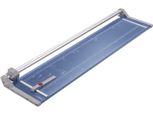 rolsnijmachine 558 voor ft A0, capaciteit: 7 vel
