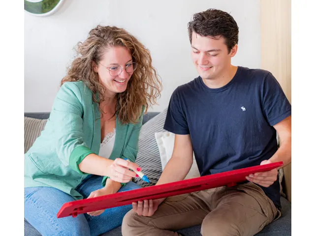 PLAYROOM Playboard draagbaar whiteboard S 75x50cm Rood