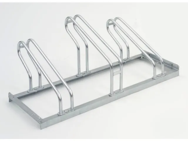 Fiets-Beugelrek L 1050Mm 3Plaatsen Schroefbaar Enkelzijdig Verzinkt