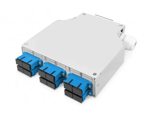 glasvezel DIN-raildoos OS2 uitgerust met SC-adapter en pigtail