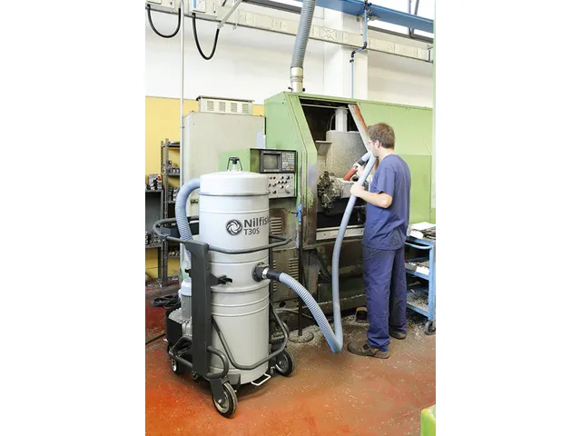 Nilfisk T30S Industriële Stofzuiger