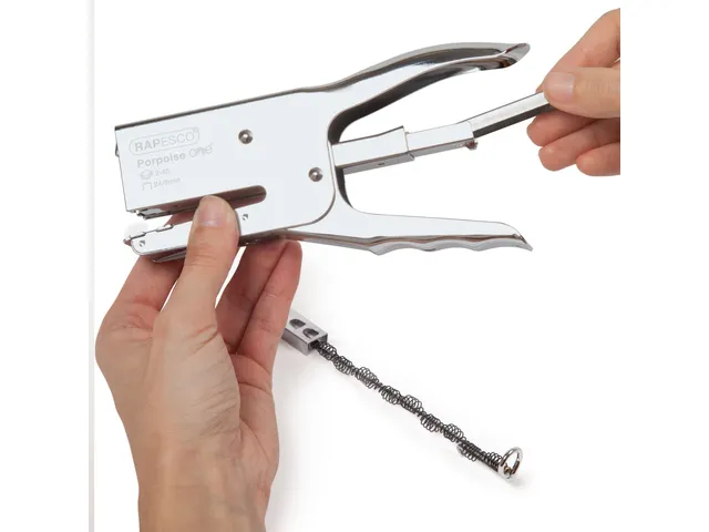 Agrafeuse Rapesco Porpoise chromée + accessoires