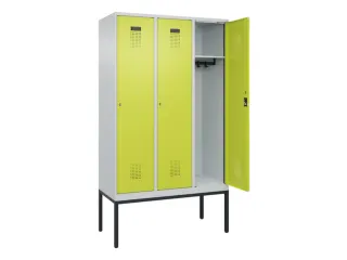locker,HxBxD 2120x1200x500mm,3vak,vak B 400mm,cil.-slot,voetonderstel - 1