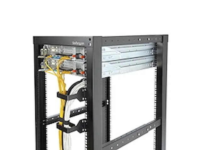 Multidirectionele verticale kabel-D-ringhaak voor serverracks 6 x 10 c