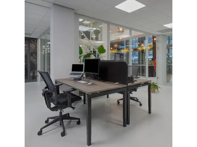 Siège de bureau 400 NPR tissu noir/dossier Mesh noir/piètement noir
