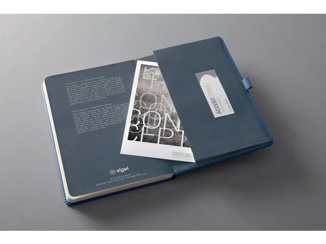 Notitieboek Conceptum A5 blauw metallic gelinieerd hardcover