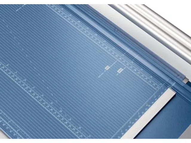 rolsnijmachine 556 voor ft A1, capaciteit: 10 vel