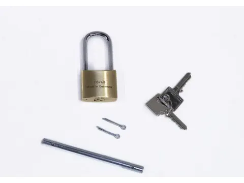 hangslot,v. IBC-trechters,m. sleutels,bevestigingsmateriaal