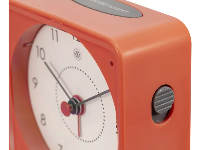 Alarmklok nXt Nathan 7.3x7.3x3.3cm oranje