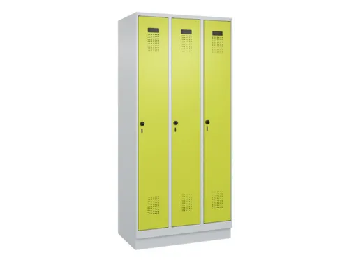 locker,HxBxD 1950x900x500mm,3vak,vak B 300mm,draaigrendel,sokkel