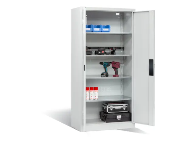 acculaadkast 1950x930x500mm 5stekkerdozen 230V cil.-slot front RAL7035