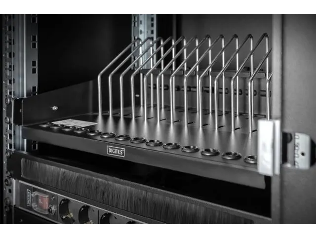 Uittrekbare plank voor tablets, laptops, smartph. 175x483x340mm zwart