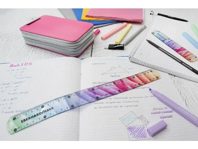 crayon graphite EFA Winner 6x avec gomme/crayon