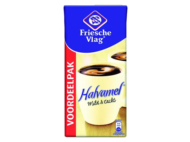Koffiemelk Friesche Vlag halvamel 930ml