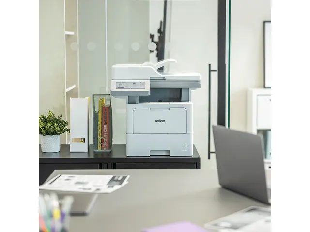 Zakelijke A4 all-in-one zwart-witlaserprinter met een grote papierlade