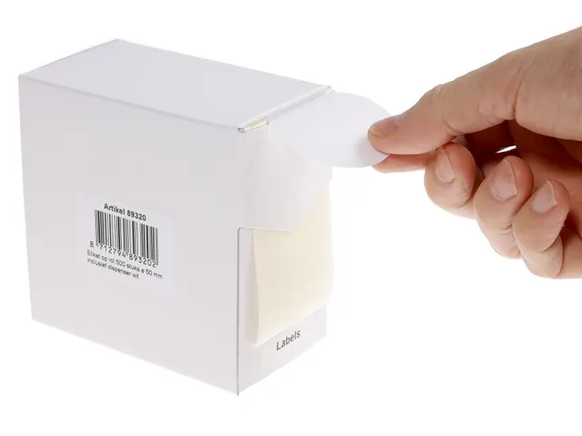 Etiquette sur rouleau 50mm blanc + dévidoir 500 pièces