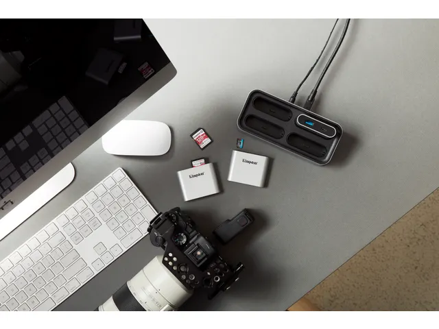 USB3.2 Gen1 Workflow SDHC/SDXC UHS-II kaartlezer met twee sleuven