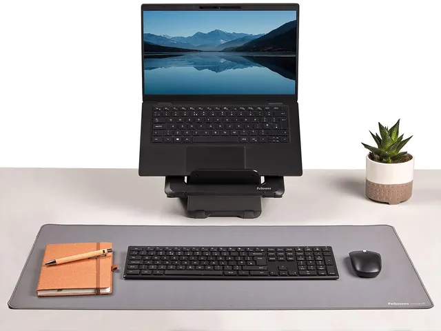 Sous-main de bureau Breyta 80x40cm Gris