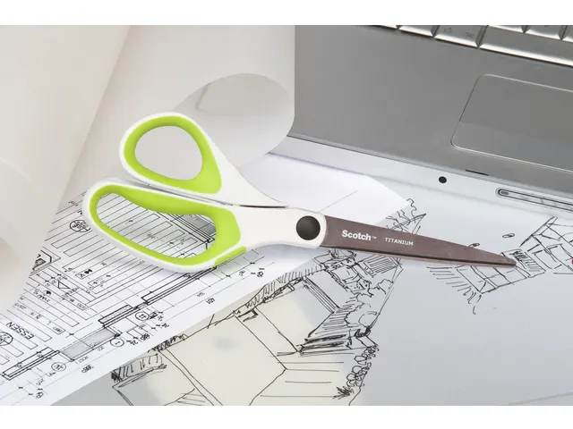 Schaar Scotch 20cm titanium met groot oog groen blister