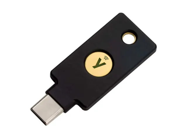 Clé de sécurité Yubico C NFC USB-C noir