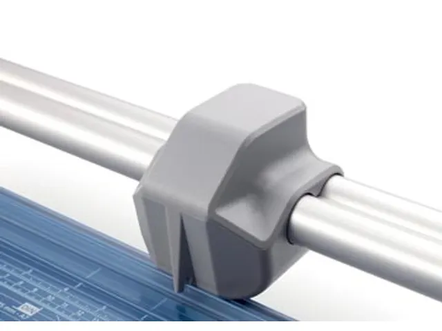 rolsnijmachine 558 voor ft A0, capaciteit: 7 vel