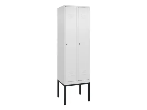 locker,HxBxD 2120x600x500mm,2vak,vak B 300mm,cil.-slot,voetonderstel