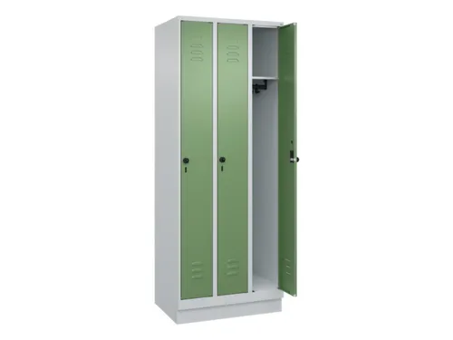 locker,HxBxD 1950x750x500mm,3vak,vak B 250mm,draaigrendel,sokkel