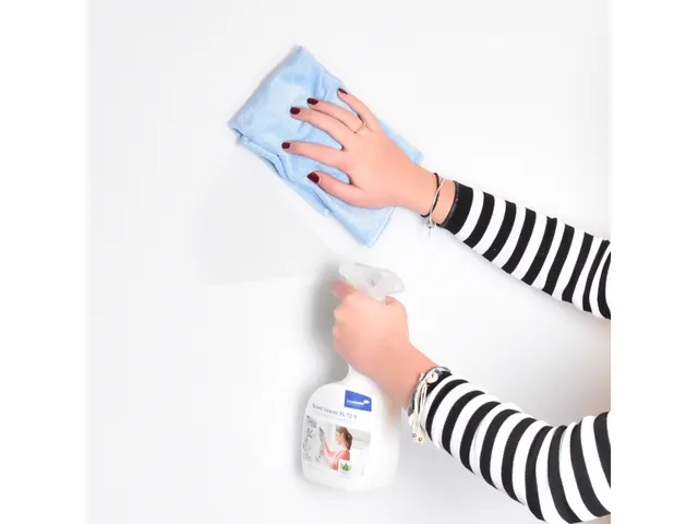 TZ9 bordreiniger 750ml