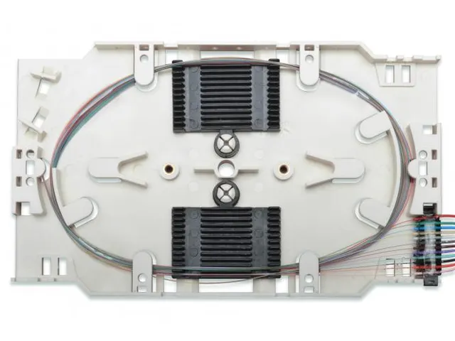 Glasvezel-splicecassette 12x LC (UPC) pigtails SM OS2 09/125µ LSZH