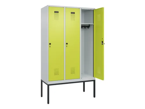 locker,HxBxD 2120x1200x500mm,3vak,vak B 400mm,draaigrendel