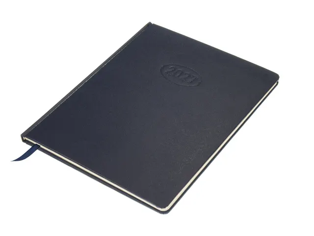 Agenda hebdomadaire Multo Essential 210x260mm 2027 7 jours/2 pages ble