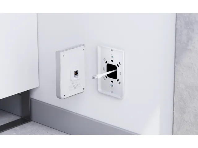 Ubiquiti UniFi In-Wall HD Wireless-AC Wave 2 access point