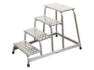 Montagetrap Aluminium H 0 8M 4Treden Incl. Platform Treden Traanplaat - 1