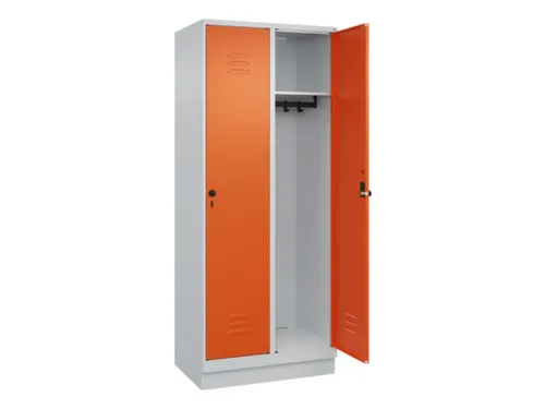 locker,HxBxD 1950x800x500mm,2vak,vak B 400mm,draaigrendel,sokkel