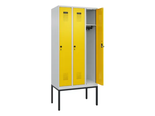 locker,HxBxD 2120x900x500mm,3vak,vak B 300mm,draaigrendel
