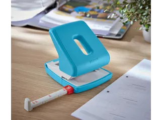 Perforator Leitz Cosy 2-gaats 30vel blauw - 3