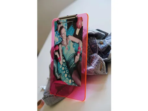 Klembord MAUL A4 staand transparant PS neon roze