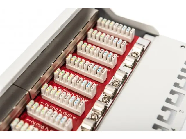 CAT 6A patchpaneel afgeschermd 12-poorts 1U 10'' rackmontage grijs