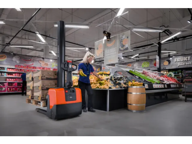 Chariot De Levage électrique Bt Force 1t Fourche L 1150mm H De Levage