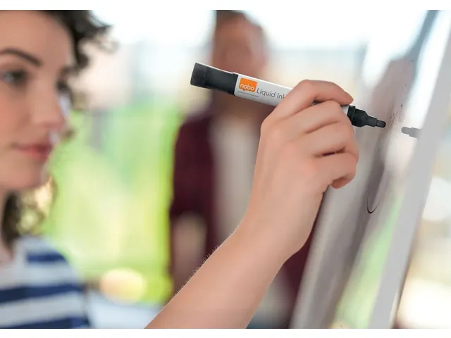 Viltstift Nobo Whiteboard Liquid Ink Drymarker Assorti 3mm à 4st