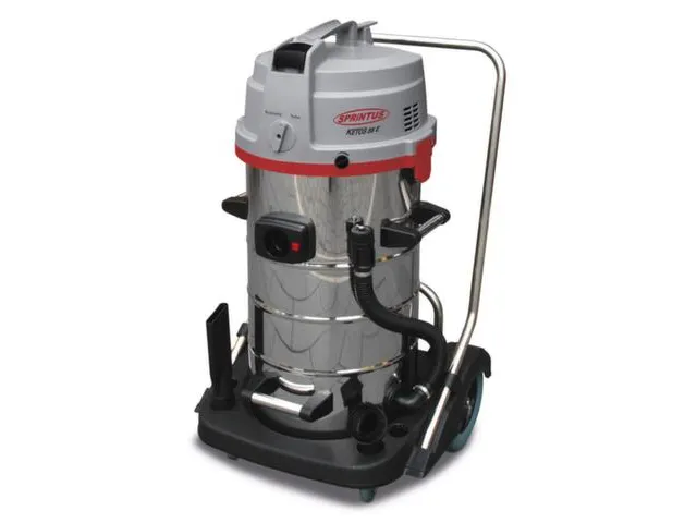 aspirateurs eau et poussière,2600 W,volume d'air 2x70 l/sec