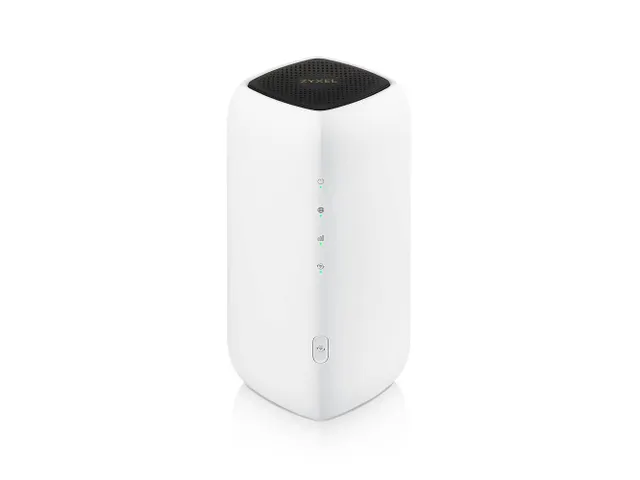 Nebula FWA505 5G NR Indoor Router