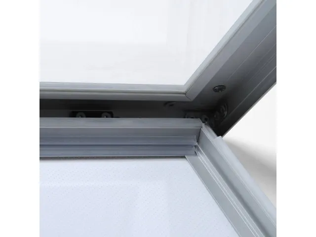 LED Outdoor Poster Case Met Gasveer A0
