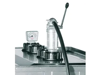 Pomp,V. Tank Voor Smeermiddelen - 1