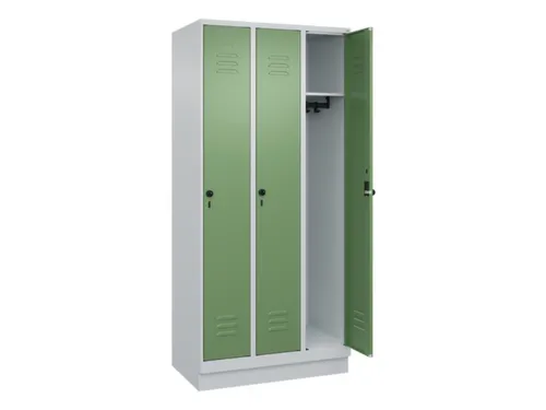 locker,HxBxD 1950x900x500mm,3vak,vak B 300mm,draaigrendel,sokkel