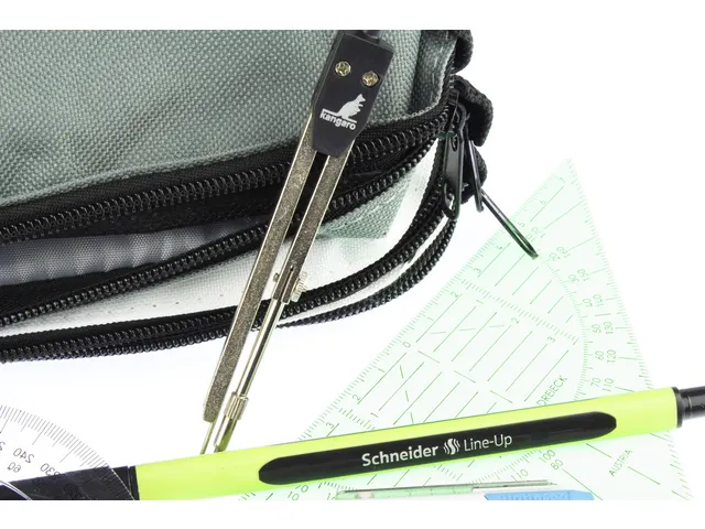 Trousse 3 compartiments noir/blanc/gris