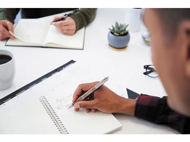 Sgelr M punt zw inkt blist 2 st met kl 2 vull